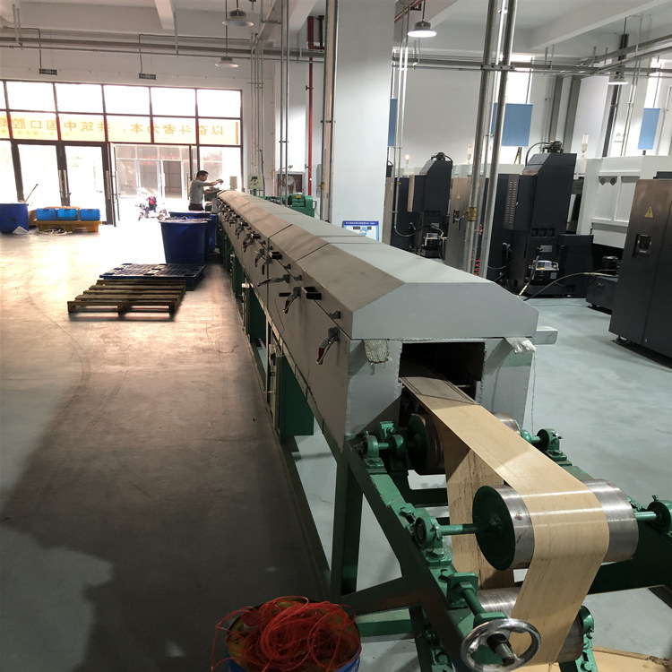 硅膠擠出機IMG_3331_副本.jpg