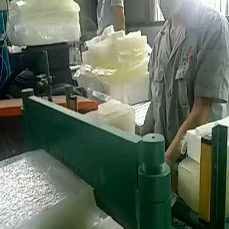 臺(tái)式切膠機(jī)1506296197849_副本_副本.jpg