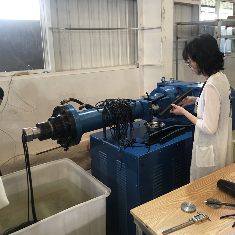 65擠出機2 (1).jpg