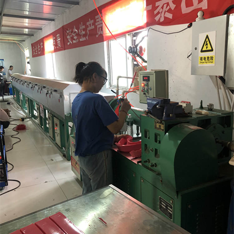 硅膠擠出機IMG_5352_副本_副本.jpg